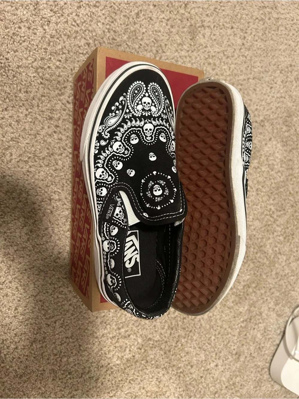 Vans Kids Black & White Skull Bandana Slip-On Sneakers